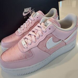 Nike Air Force 1 LXX Low Pink Foam Womens Size 9.5 New With box